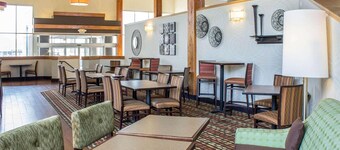 Lifestyle Inn Cedar Falls