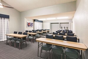 สถานที่จัดงานประชุม