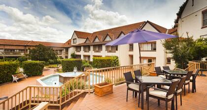 Mercure Canberra