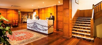 Mercure Canberra