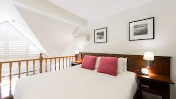 1 bedroom, minibar, in-room safe, desk