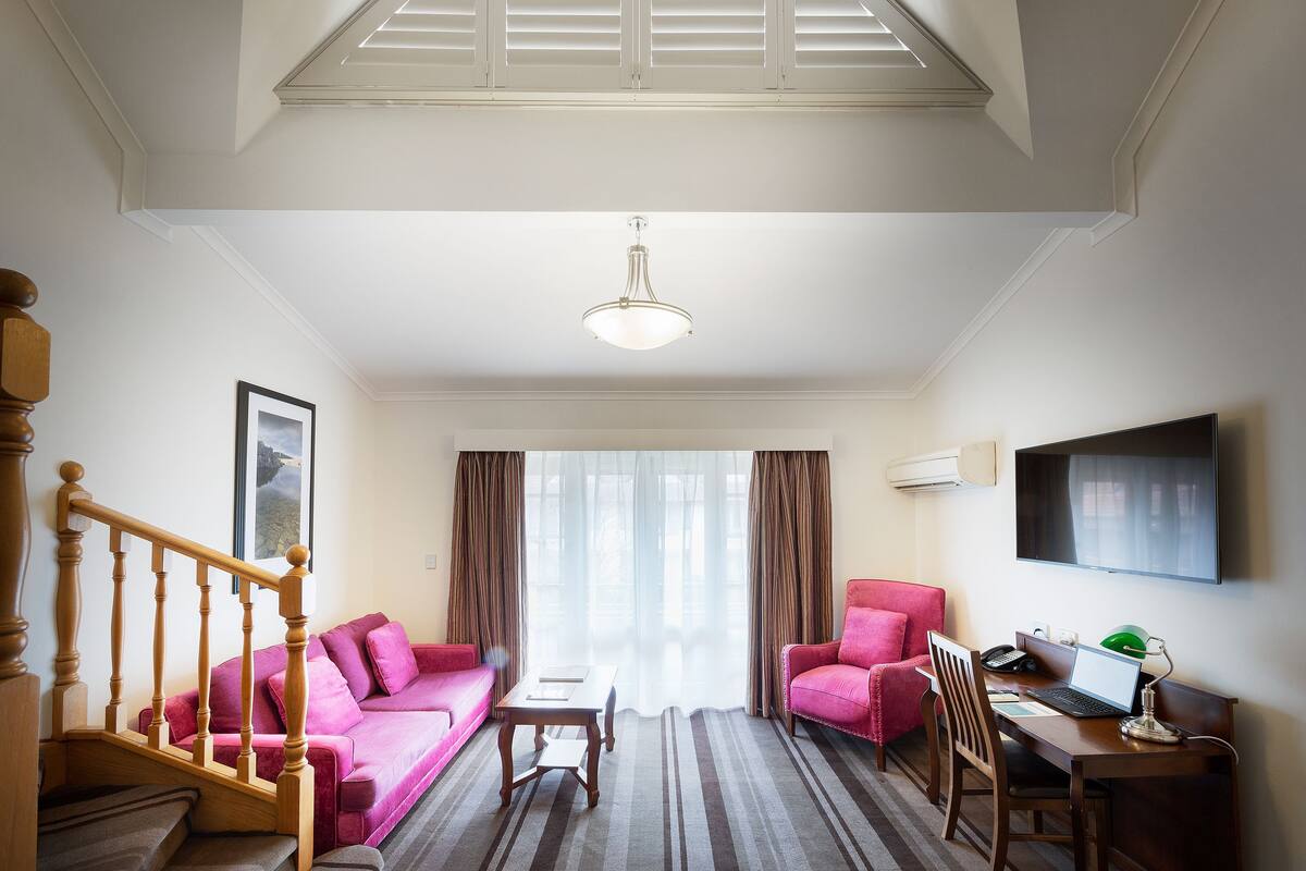 1 bedroom, minibar, in-room safe, desk