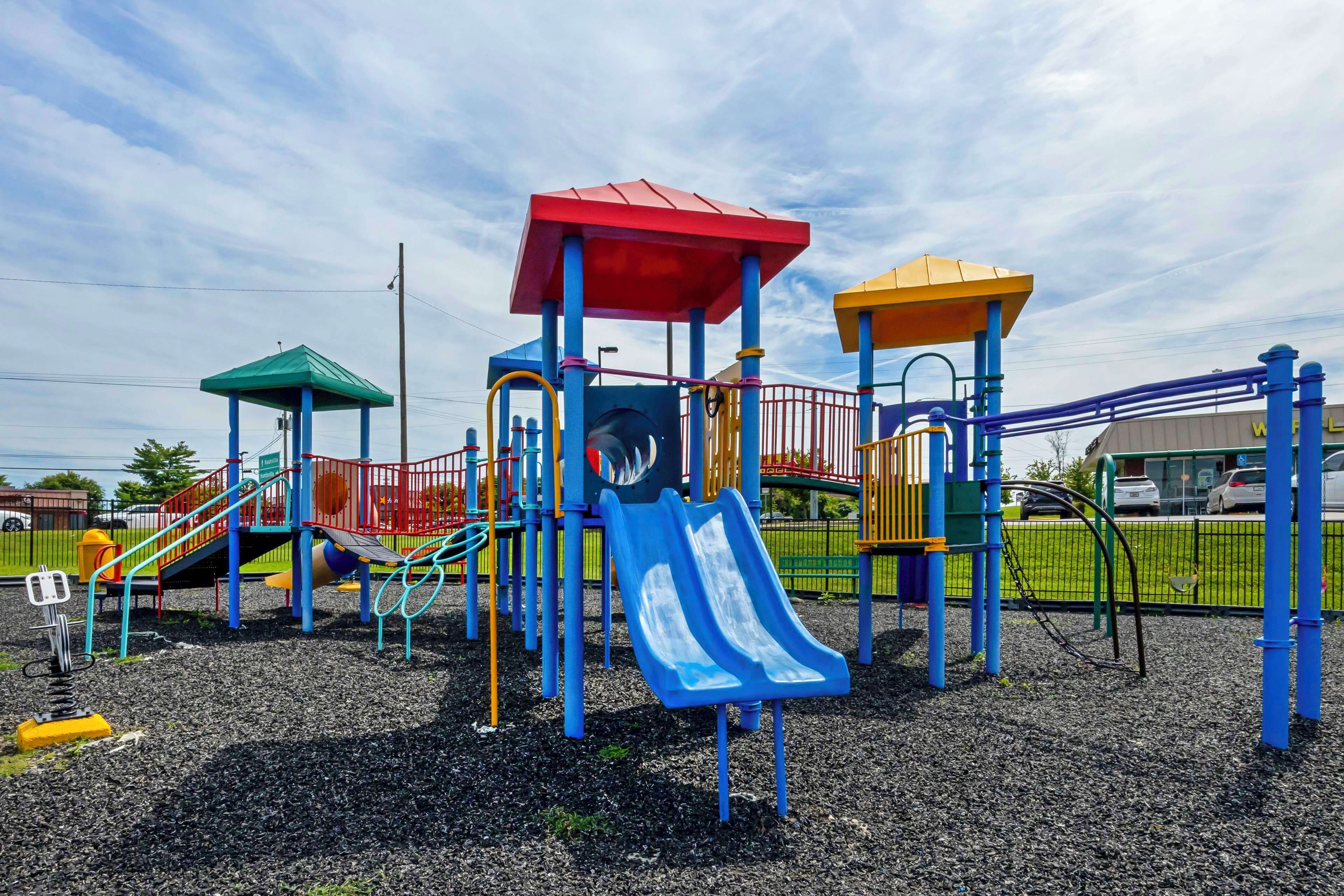 children’s play area – outdoor