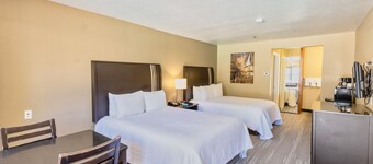 The Oakhurst Inn at Yosemite