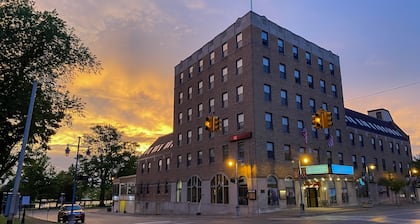 The Hotel Ojibway, Trademark Collection by Wyndham