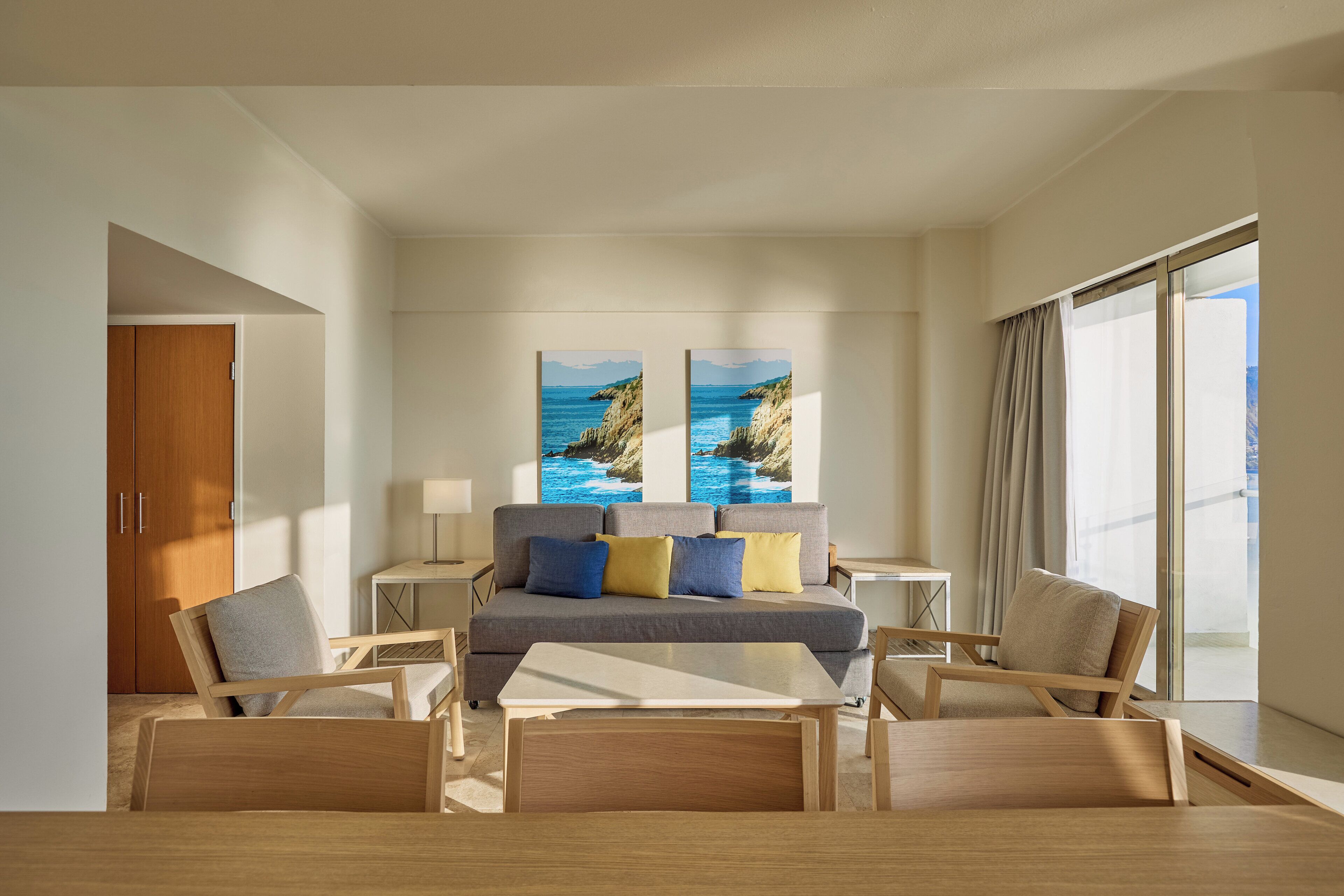 master suite, 3 bedrooms, plus | living room | 56-inch plasma tv with cable channels, tv, ping pong