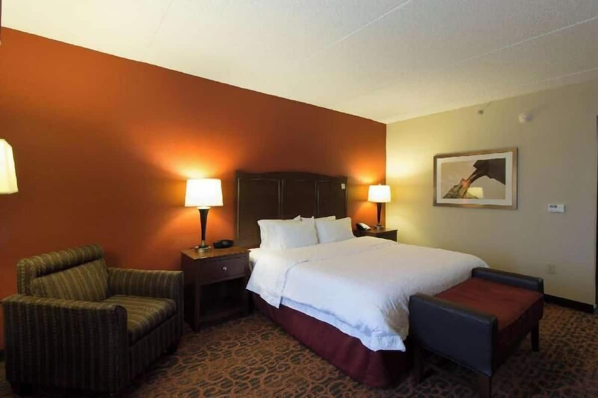 Premium bedding, pillowtop beds, in-room safe, desk