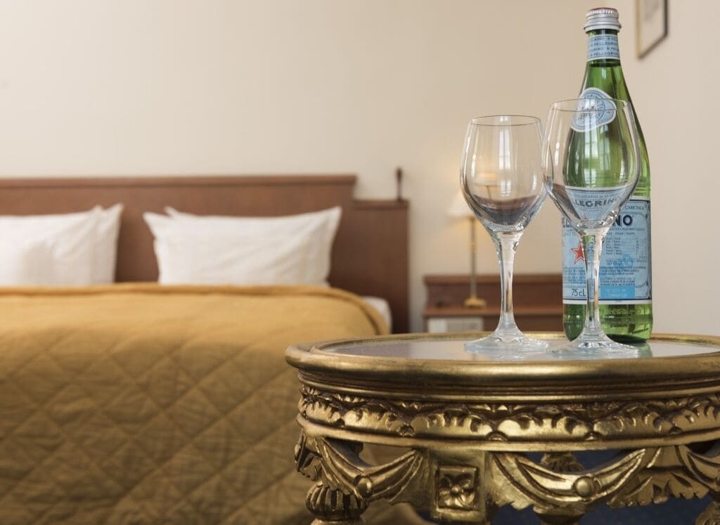 suite (palais) | 1 bedroom, hypo-allergenic bedding, in-room safe, desk