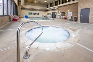 Una piscina techada