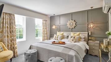 1 bedroom, in-room safe, desk, iron/ironing board