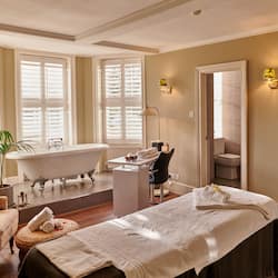 Sauna, body treatments, aromatherapy, deep-tissue massages