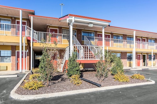 Rodeway Inn & Suites Smyrna - Nashville Area