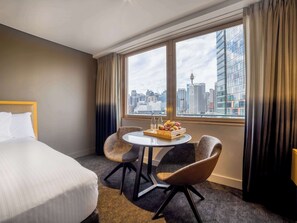 1 Schlafzimmer, Zimmersafe, Schreibtisch, Verdunkelungsvorhänge