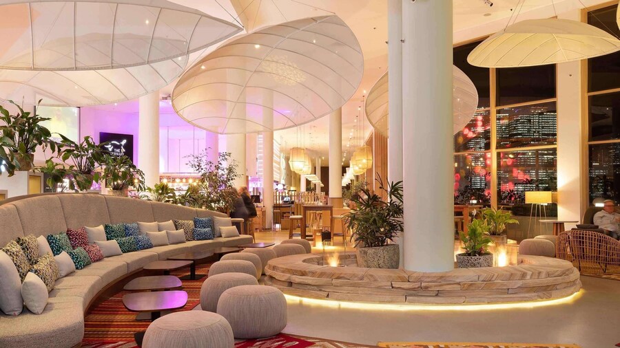 Novotel Sydney on Darling Harbour