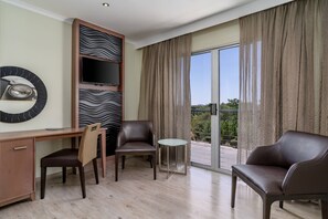 Room, 1 Queen Bed, River View