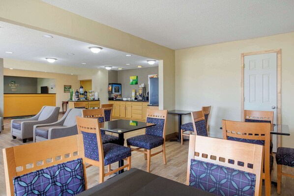 Free continental breakfast