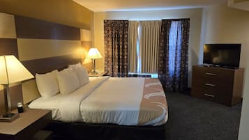 Suite – deluxe | Skrivebord, strykejern/-brett, wi-fi (inkludert) og sengetøy