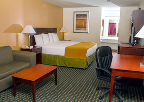 Basic Single Room, 1 King Bed, Non Smoking | Desk, soundproofing, iron/ironing board, Internet - Budget Inn and Suites (Guymon)