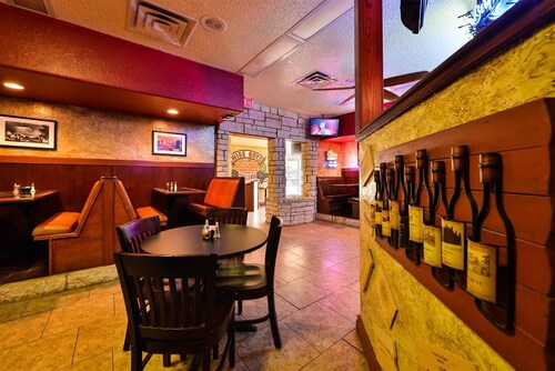 Budget Inn and Suites