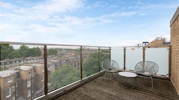 ํ๋ ์ง๋ด์
์ค์ํธ | ๊ณ ๊ธ ์นจ๊ตฌ, ์ค๋ฆฌ/๊ฑฐ์ํธ ์ด๋ถ, ๊ฐ์ค ๋ด ๊ธ๊ณ , ์ฑ
์