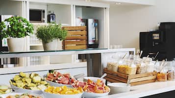 Desayuno buffet incluido todos los días