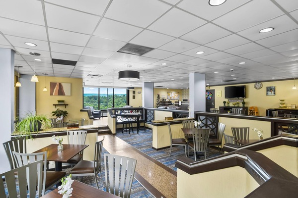 Free daily self-serve breakfast