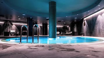 Piscina interna