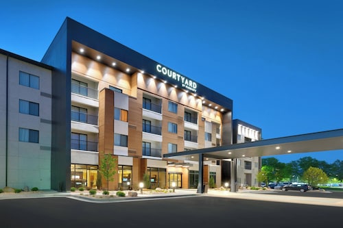 Courtyard by Marriott Sandy