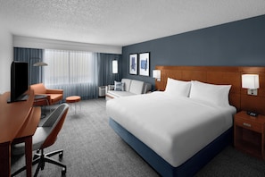 Room, 1 King Bed with Sofa bed, Non Smoking
