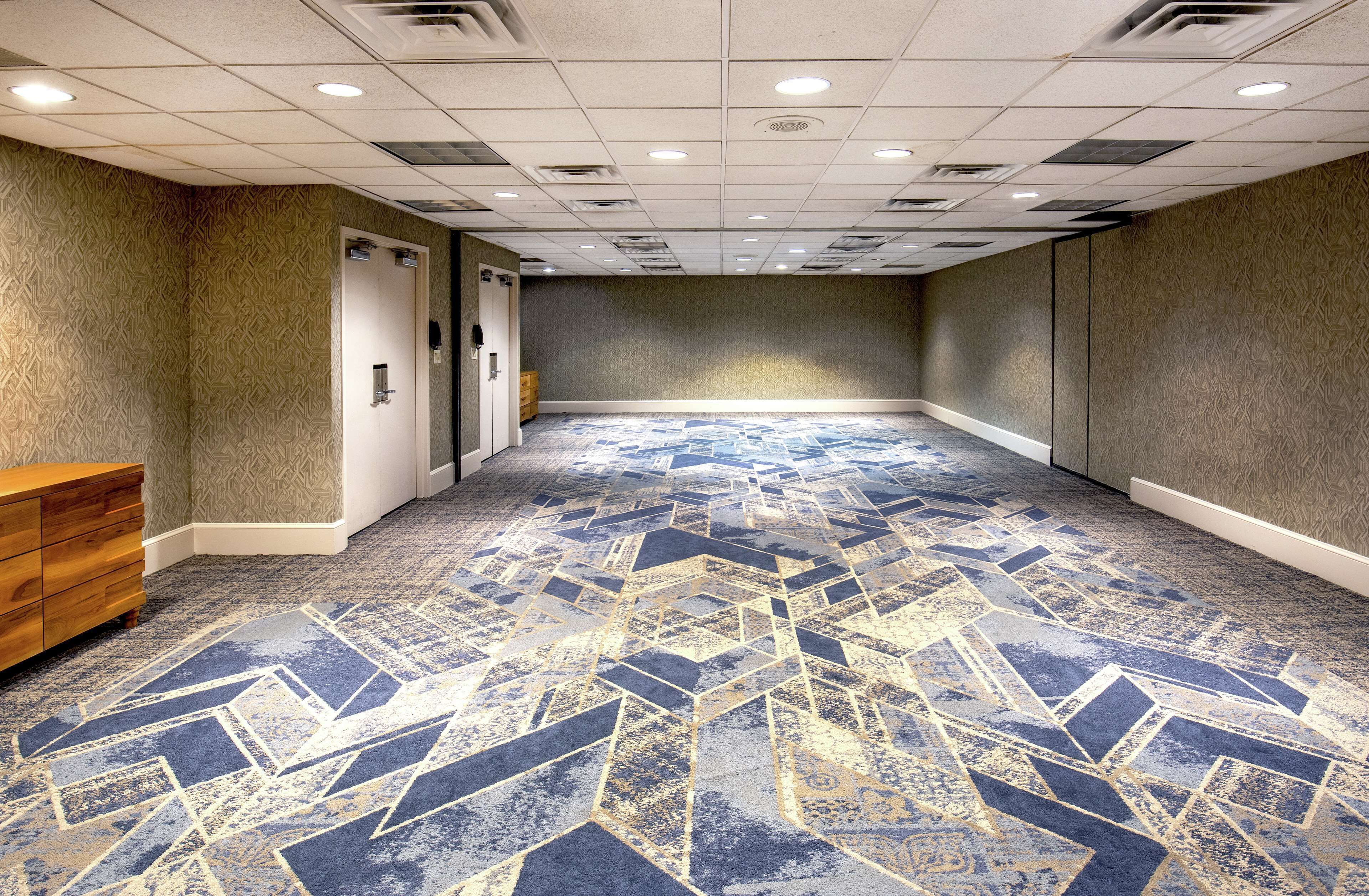 Photo - DoubleTree by Hilton Hotel Nashville Downtown