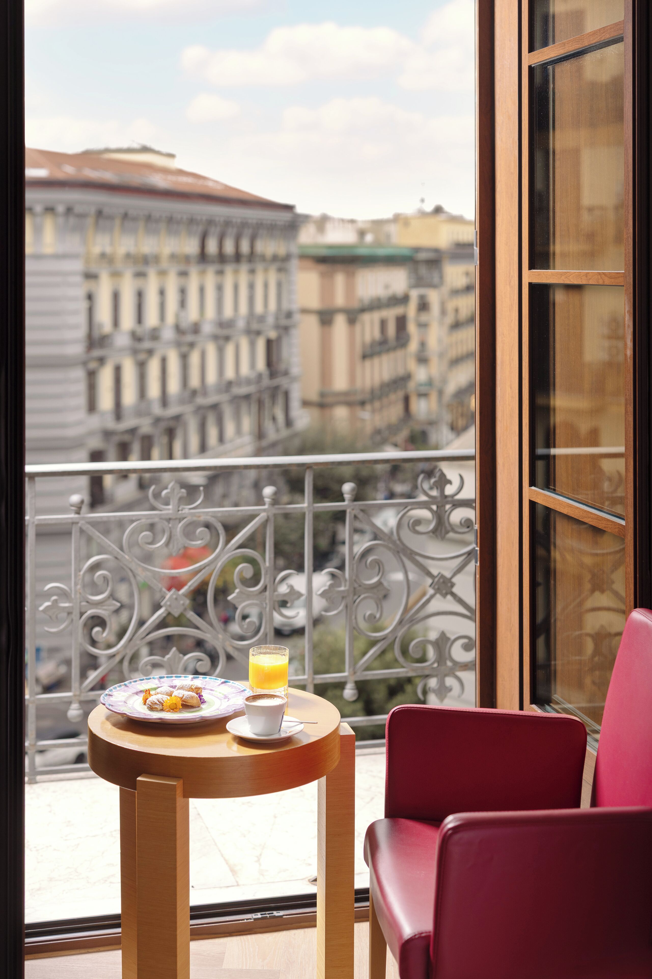 Premium bedding, down duvets, minibar, in-room safe