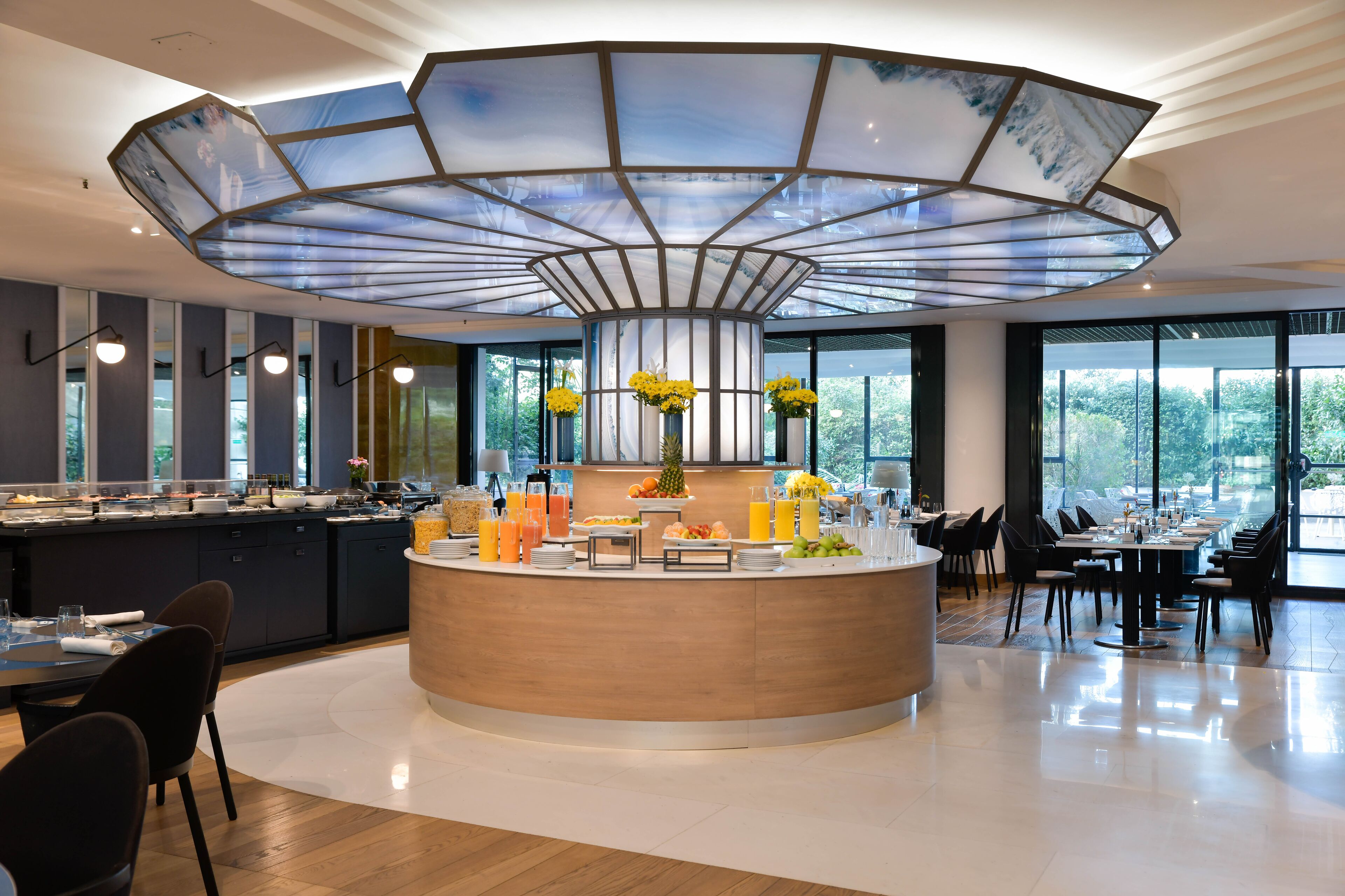 daily buffet breakfast (eur 15 per person)