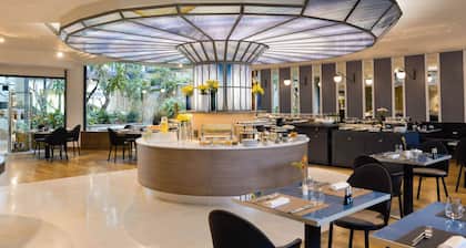 The Nicolaus Hotel