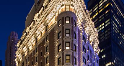 Dream Midtown, by Hyatt