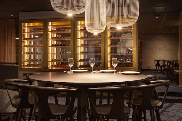 Petit déjeuner, déjeuner et dßner servis sur place