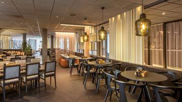 Frokostbuffé hver dag (NOK 200 per person)