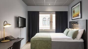 Habitación individual estándar | Ropa de cama hipoalergénica y decoración individual