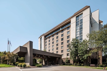 Embassy Suites by Hilton Nashville Airport