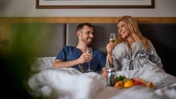 Literie hypoallergénique, minibar, coffres-forts dans les chambres