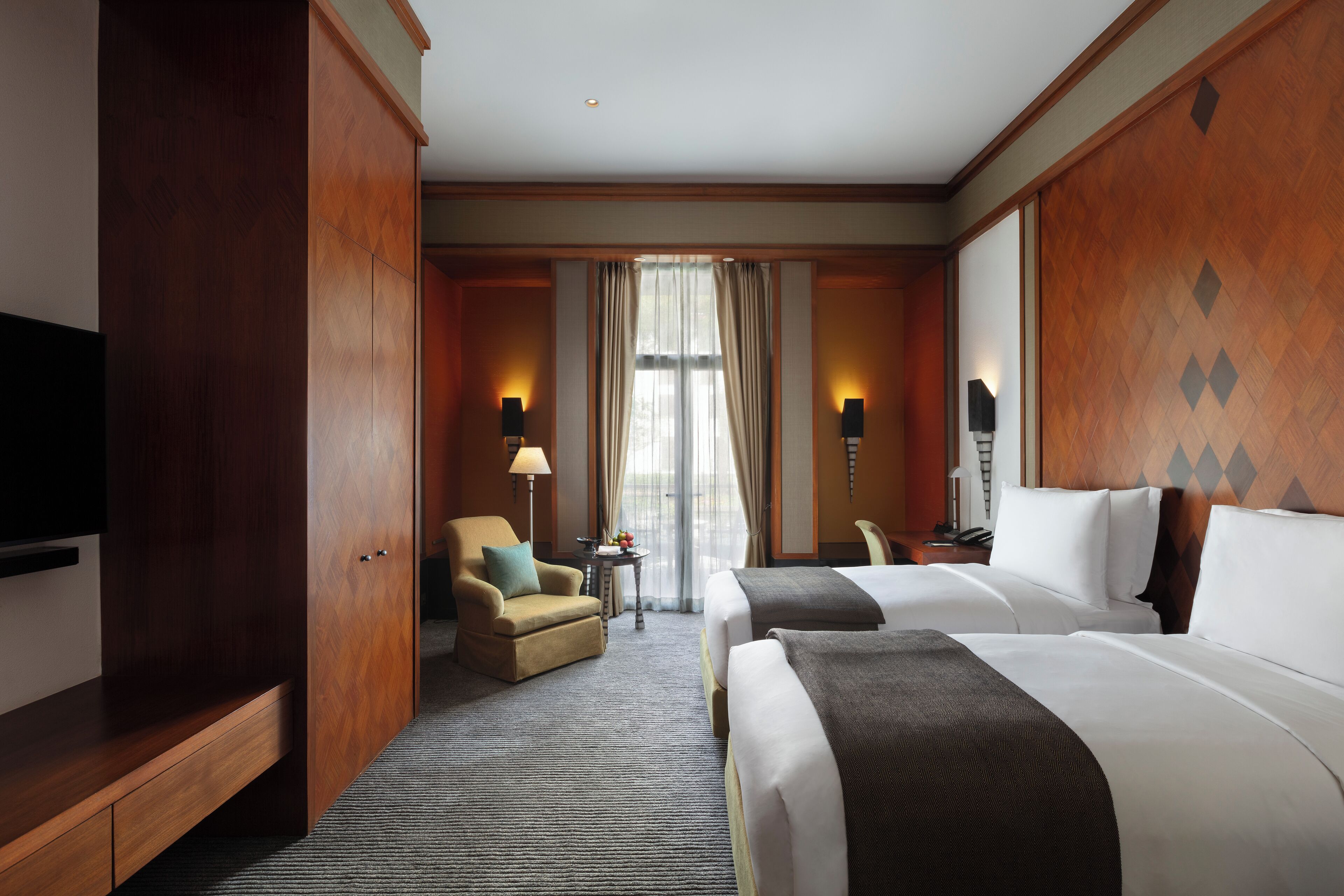 deluxe double or twin room | 1 bedroom, premium bedding, minibar, in-room safe