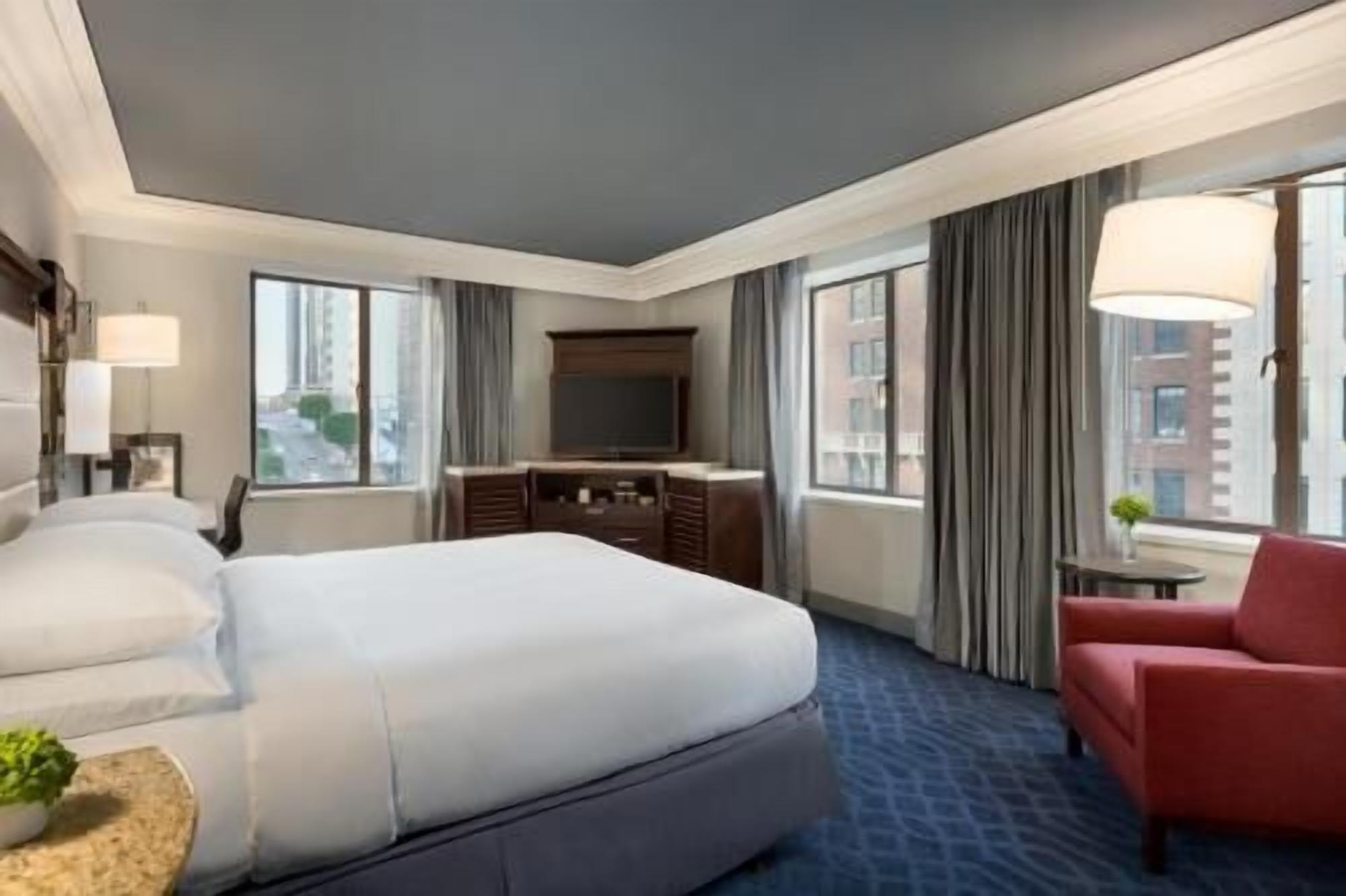 Premium bedding, down comforters, in-room safe, desk