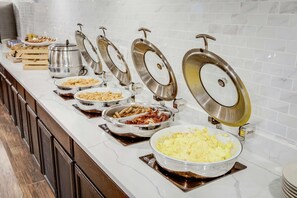 Daily buffet breakfast (USD 16.95 per person)