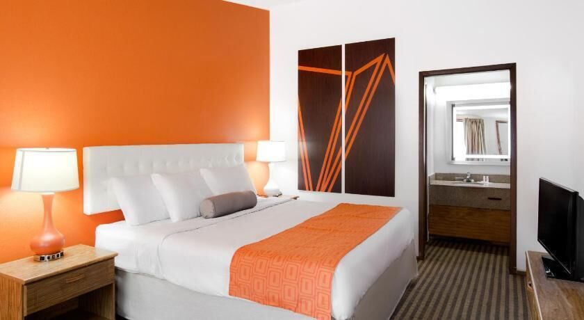 Blackout drapes, iron/ironing board, free WiFi, bed sheets