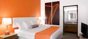 Howard Johnson by Wyndham Wilmington