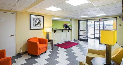 Motel 6 Knoxville, TN - East