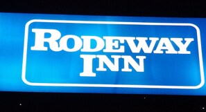 Welcome to Rodeway Inn, a convenient place to stay.