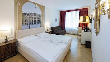 Superior-Zimmer | Hochwertige Bettwaren, Minibar, Zimmersafe, individuell dekoriert