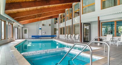 Best Western River Terrace