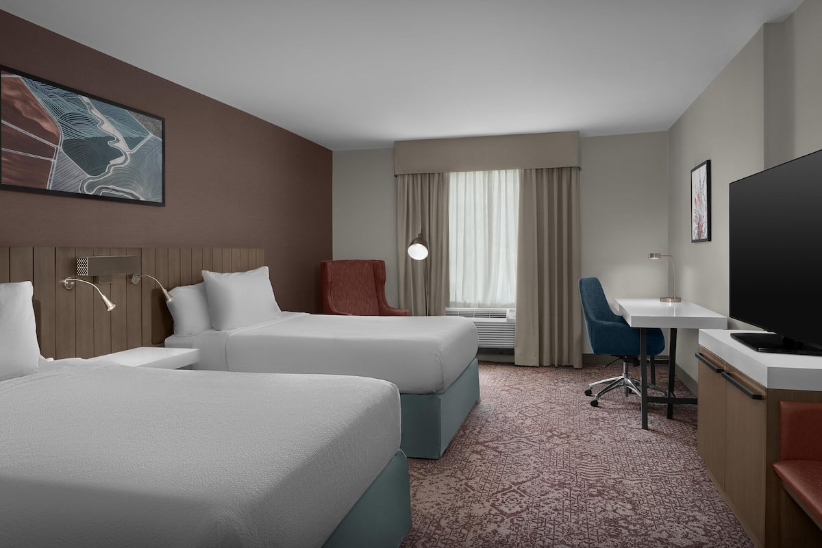 Room, Accessible | In-room safe, desk, iron/ironing board, free cots/infant beds