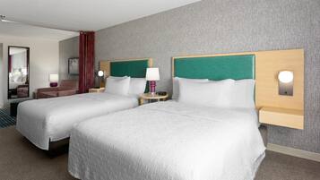 Studio, 2 Queen Beds, Non Smoking | Desk, blackout drapes, free WiFi, bed sheets